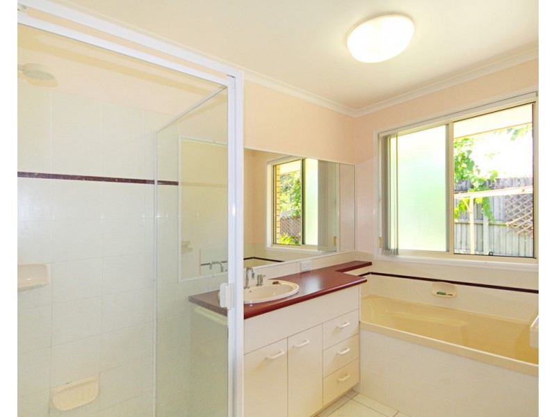 8 Hazeltine Court, Maroochydore QLD 4558