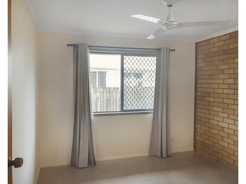 1/2 Katoa Street, Buddina QLD 4575