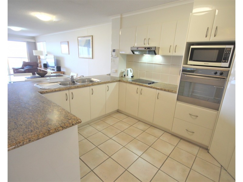 10/136 Duporth Avenue, Maroochydore QLD 4558