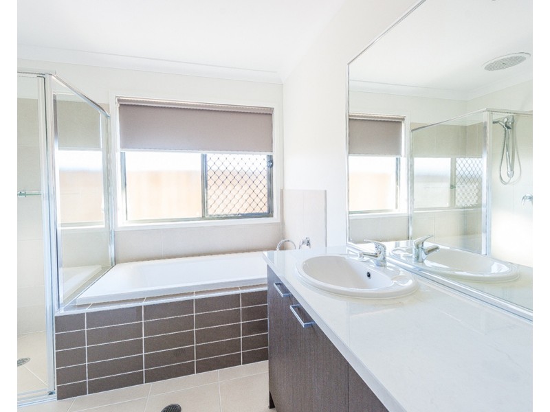 43 Peppertree Circuit, Maroochydore QLD 4558