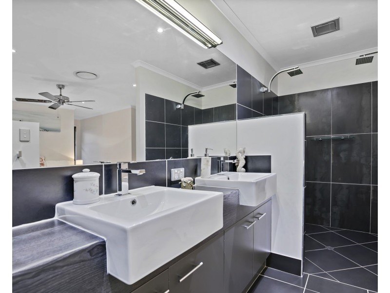 14  Flindersia Place, Mountain Creek QLD 4557