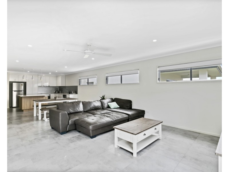 55  Prime Parade, Birtinya QLD 4575