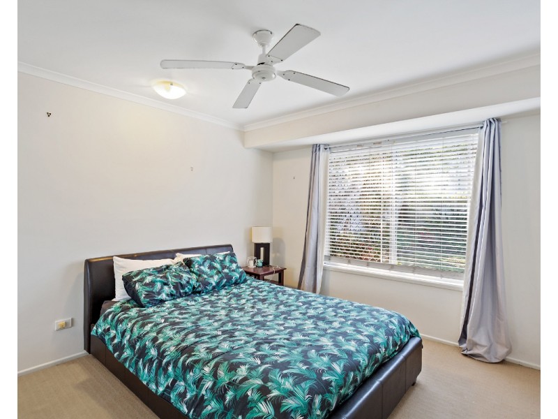2/30 Jarnahill Drive, Mount Coolum QLD 4573