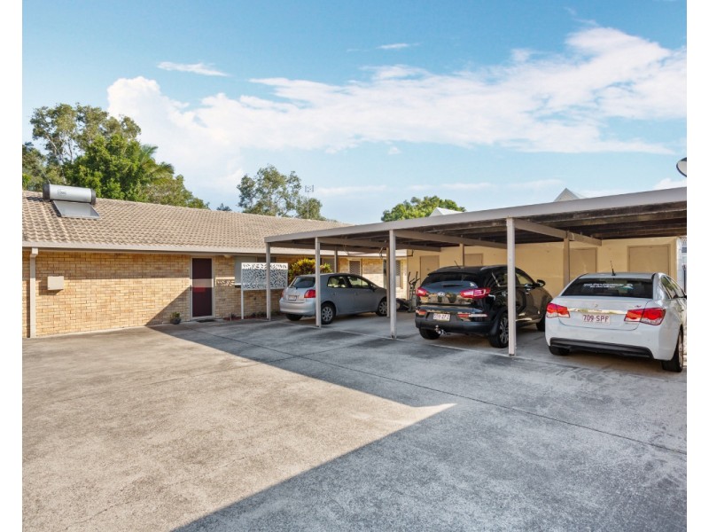 2/30 Jarnahill Drive, Mount Coolum QLD 4573
