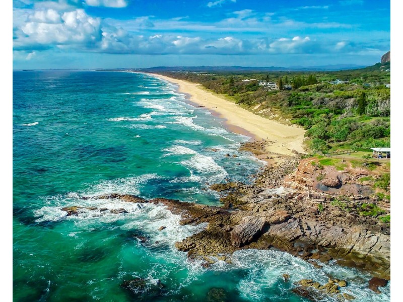 2/30 Jarnahill Drive, Mount Coolum QLD 4573