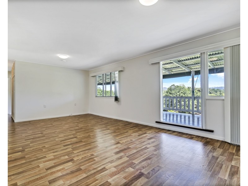 22 Blackall Range Road, Woombye QLD 4559