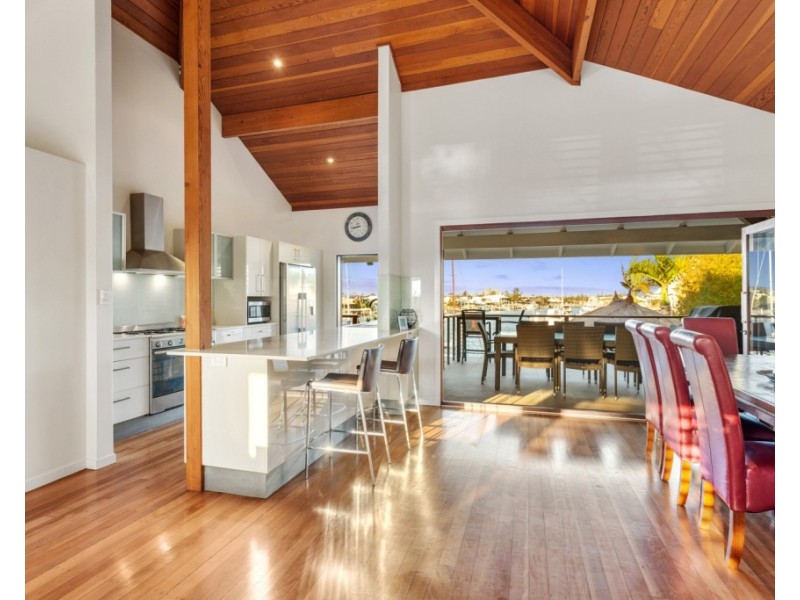 43 Mooloolah Drive, Minyama QLD 4575