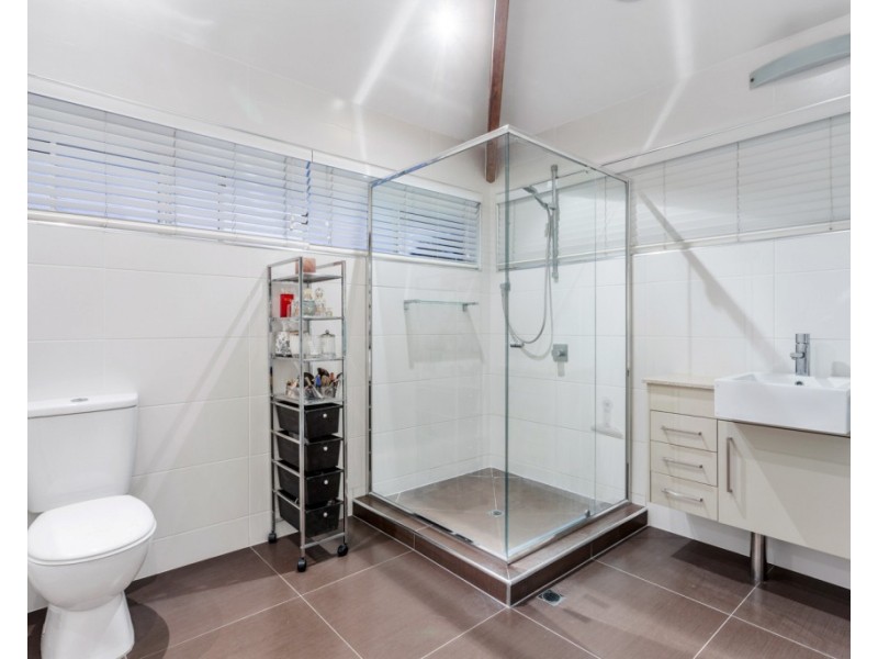 43 Mooloolah Drive, Minyama QLD 4575