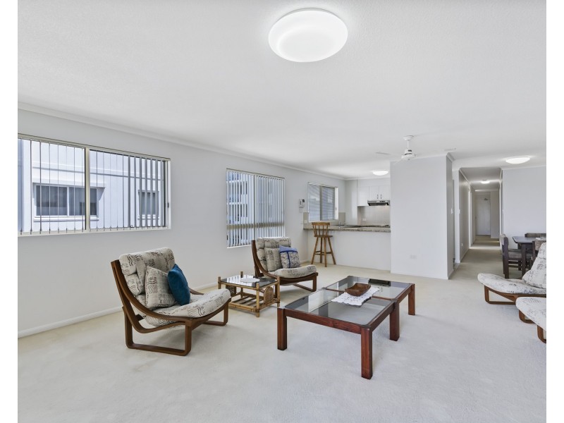 13/136 Duporth Avenue, Maroochydore QLD 4558