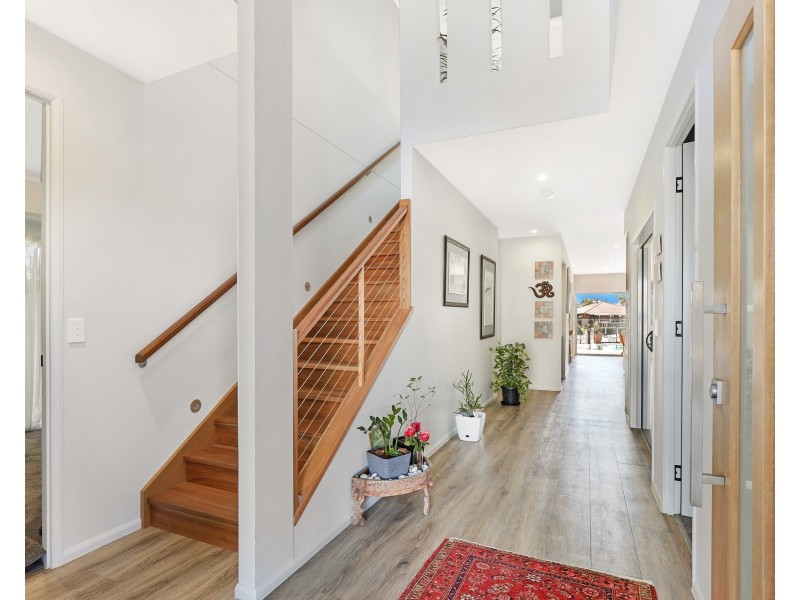 2 Myoora Court, Minyama QLD 4575