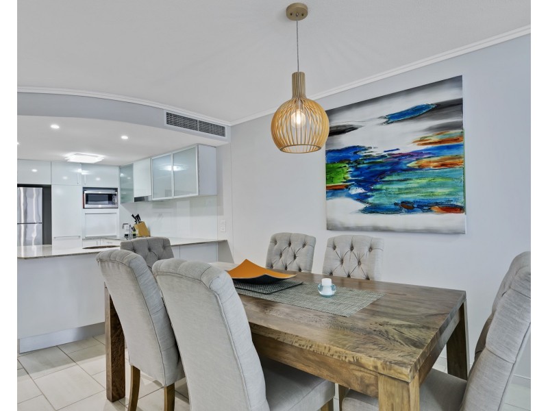 304/36-38 Duporth Avenue, Maroochydore QLD 4558