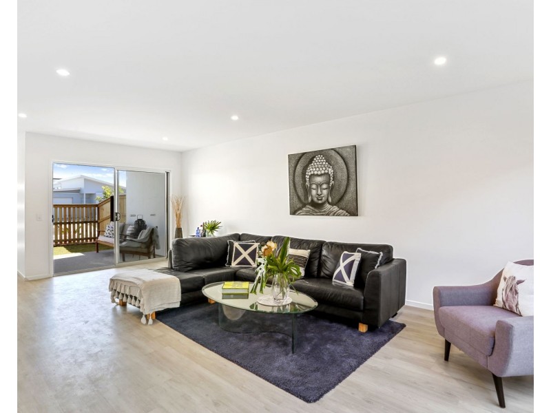 1 and 2/28 Sunray Avenue, Palmview QLD 4553