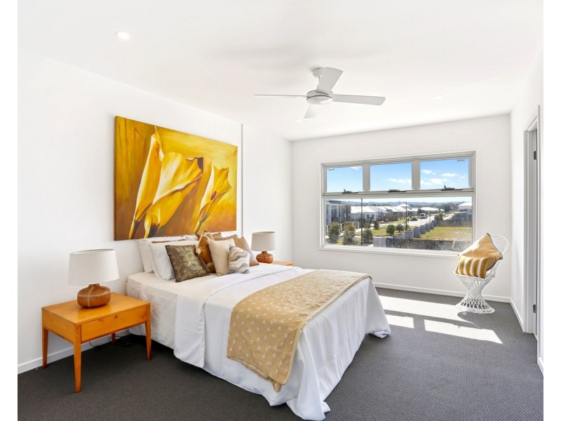 1 and 2/28 Sunray Avenue, Palmview QLD 4553