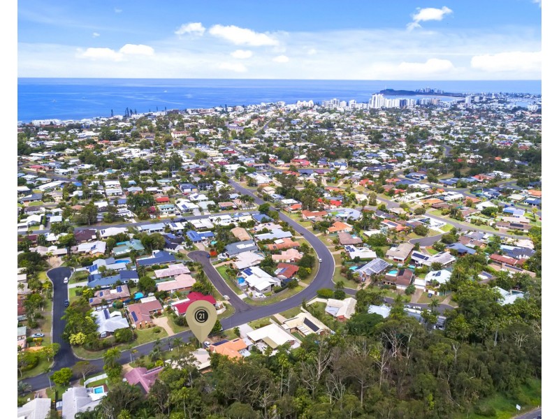 67 Poinsettia Avenue, Mooloolaba QLD 4557