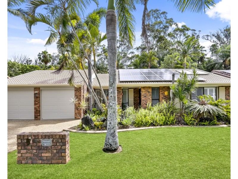 67 Poinsettia Avenue, Mooloolaba QLD 4557