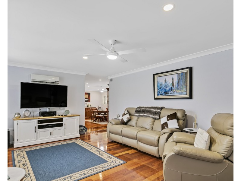 67 Poinsettia Avenue, Mooloolaba QLD 4557