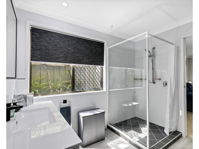 67 Poinsettia Avenue, Mooloolaba QLD 4557