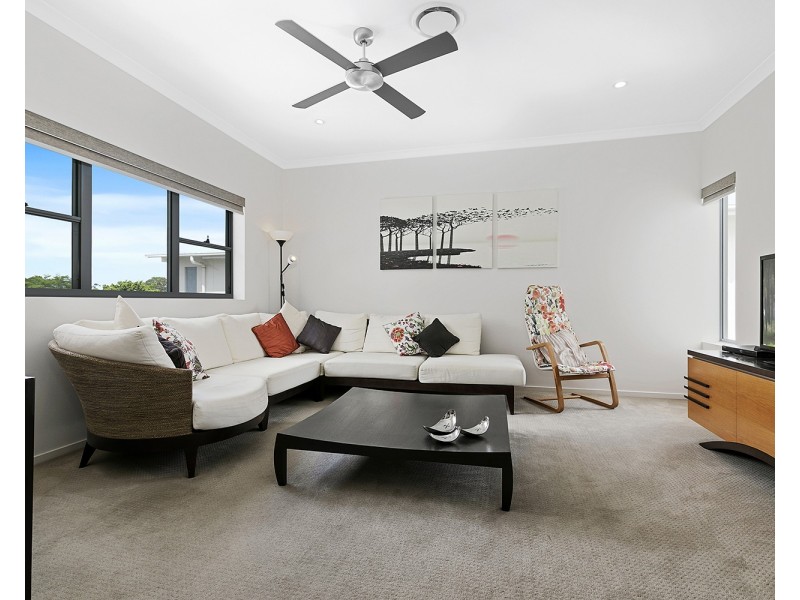 6/299-301 Bradman Avenue, Maroochydore QLD 4558