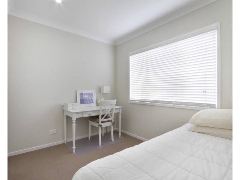 11 Promontory Street, Birtinya QLD 4575