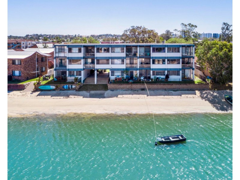 6/11-13  Pangarinda Place, Mooloolaba QLD 4557