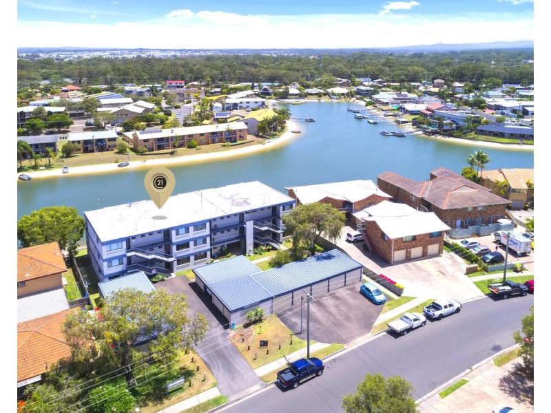 6/11-13  Pangarinda Place, Mooloolaba QLD 4557