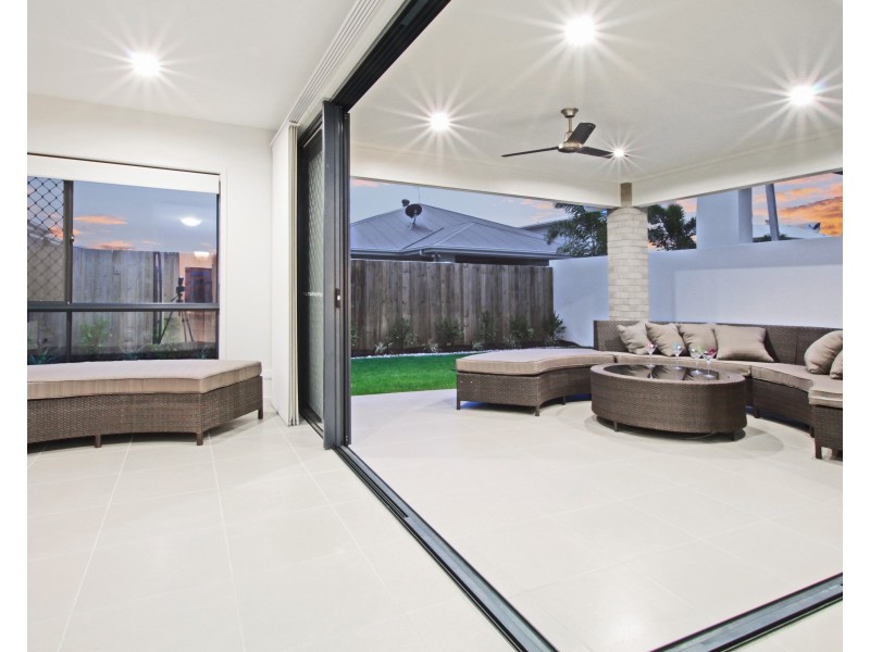 10 Sweep Court, Birtinya QLD 4575