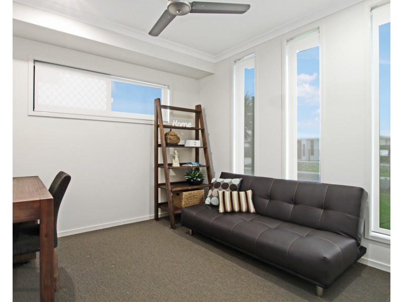 10 Sweep Court, Birtinya QLD 4575