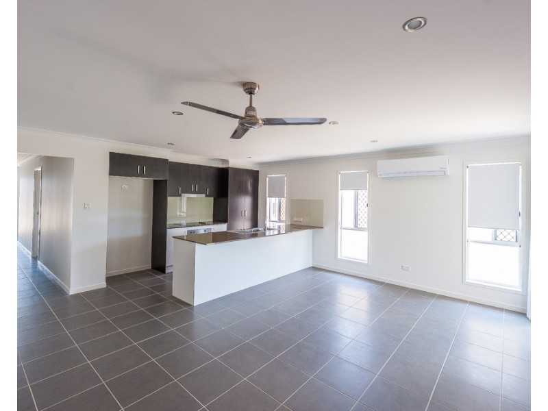 14 Bristlebird Circuit, Forest Glen QLD 4556