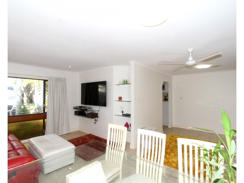98 Wrigley Street, Maroochydore QLD 4558