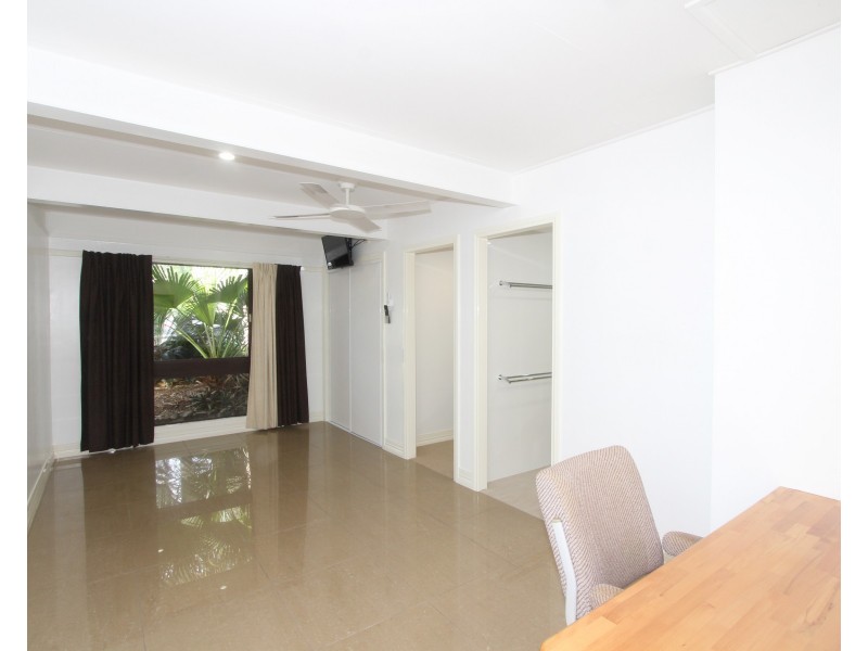 98 Wrigley Street, Maroochydore QLD 4558