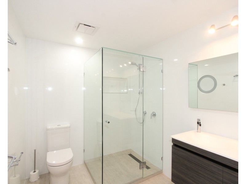 98 Wrigley Street, Maroochydore QLD 4558
