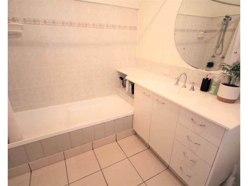 27 Park Road, Nambour QLD 4560