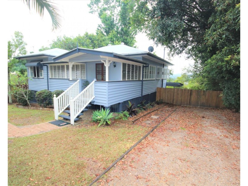 27 Park Road, Nambour QLD 4560