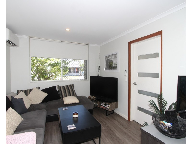 1/2 Rose Street, Maroochydore QLD 4558