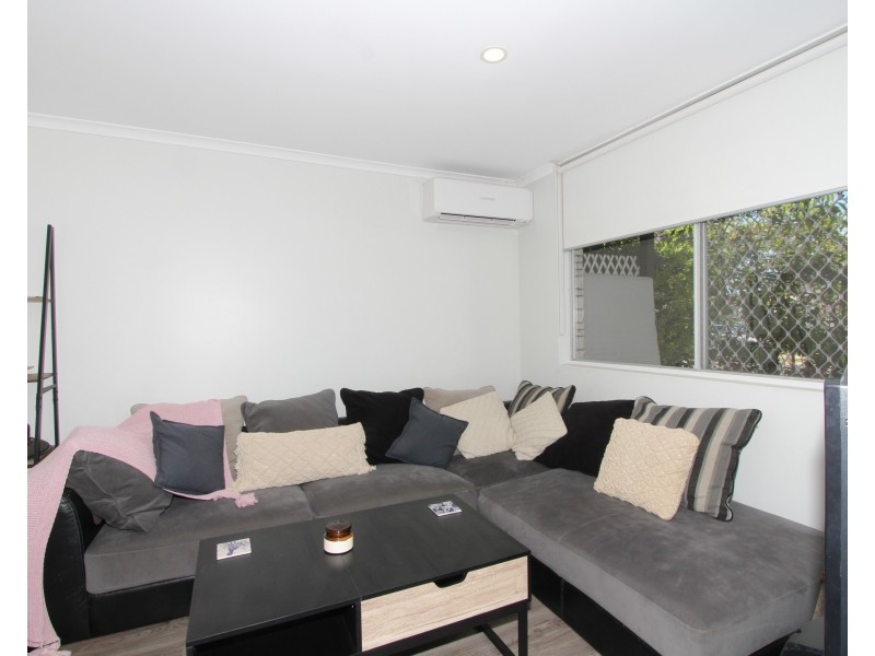 1/2 Rose Street, Maroochydore QLD 4558