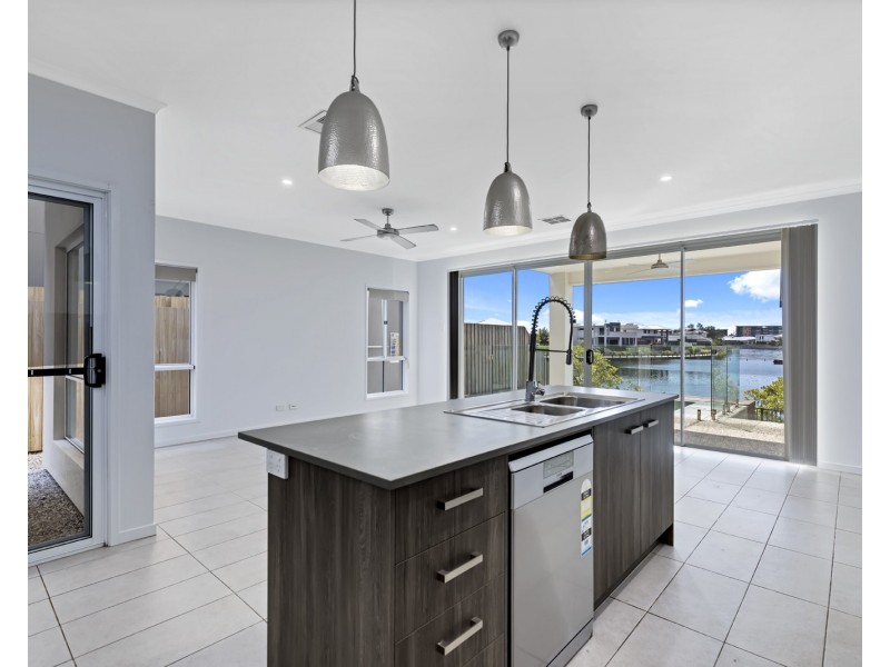 20 Reflection Crescent, Birtinya QLD 4575