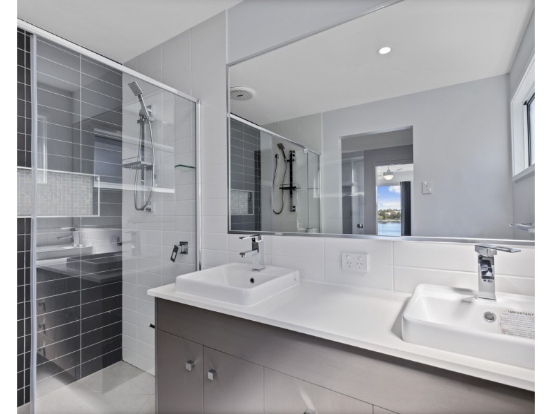20 Reflection Crescent, Birtinya QLD 4575