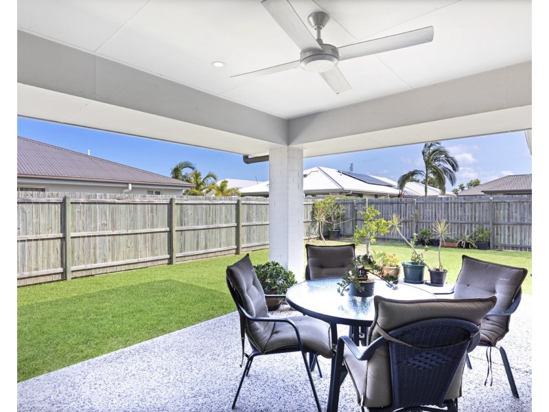 30 Coonoowrin Crescent, Mountain Creek QLD 4557