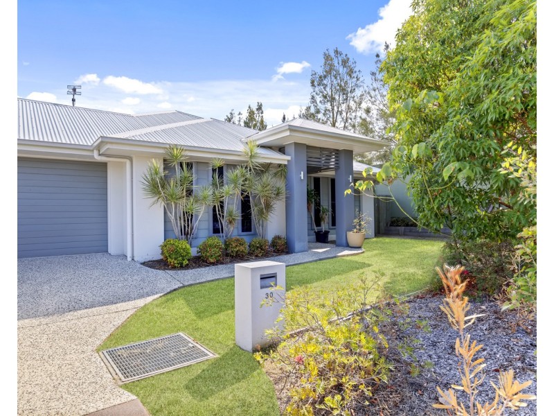 30 Coonoowrin Crescent, Mountain Creek QLD 4557