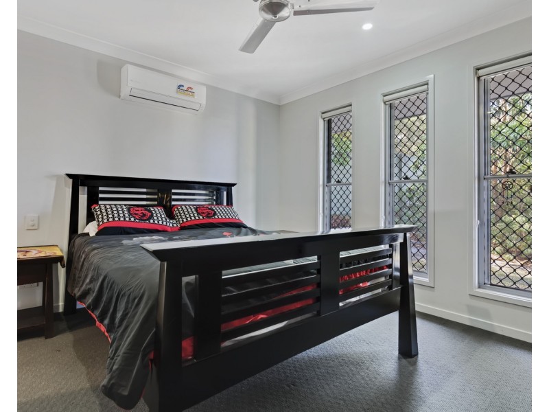 30 Coonoowrin Crescent, Mountain Creek QLD 4557