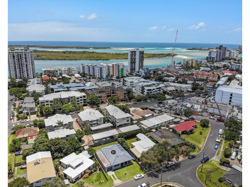 51 Hinley Avenue, Maroochydore QLD 4558