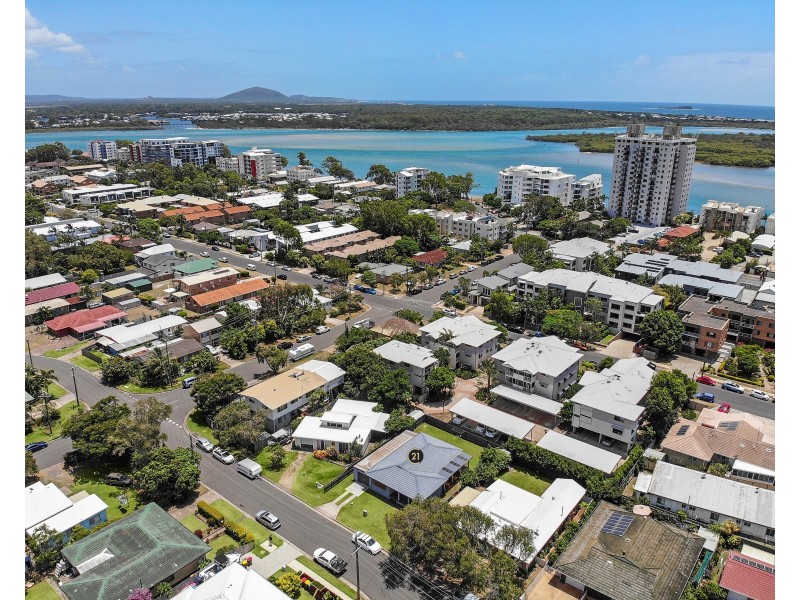 51 Hinley Avenue, Maroochydore QLD 4558