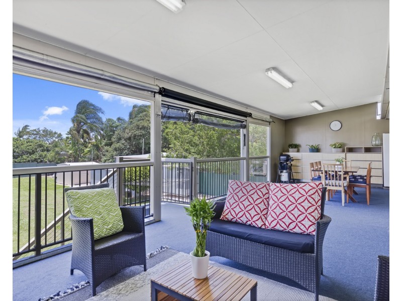 9 Finland Road, Pacific Paradise QLD 4564