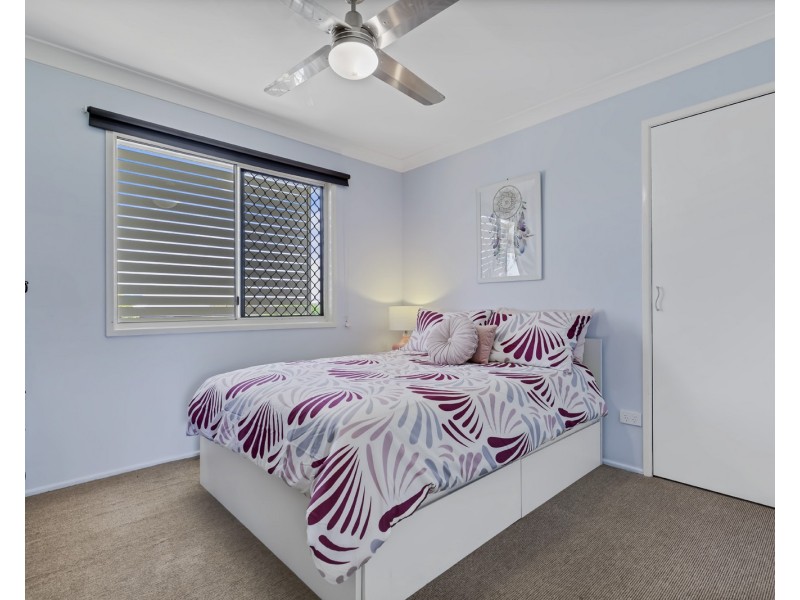 9 Finland Road, Pacific Paradise QLD 4564