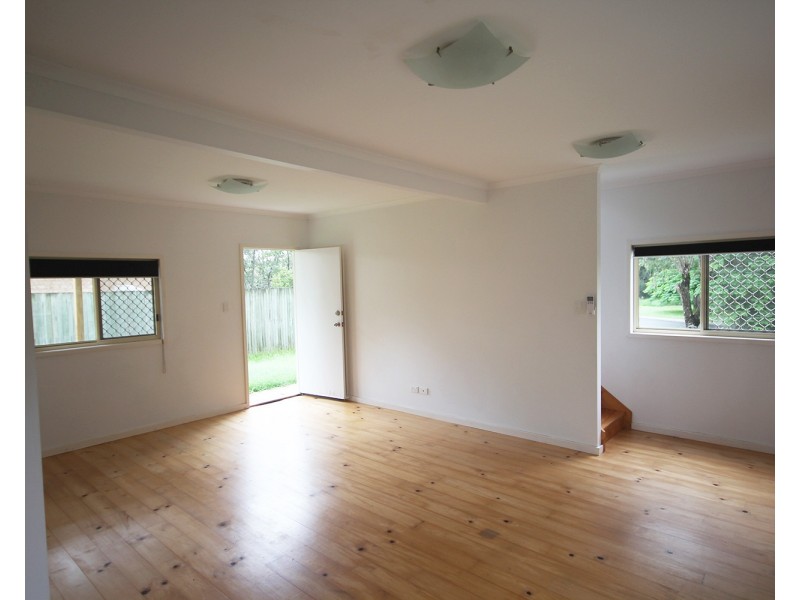 13 Kenewin Avenue, Maroochydore QLD 4558