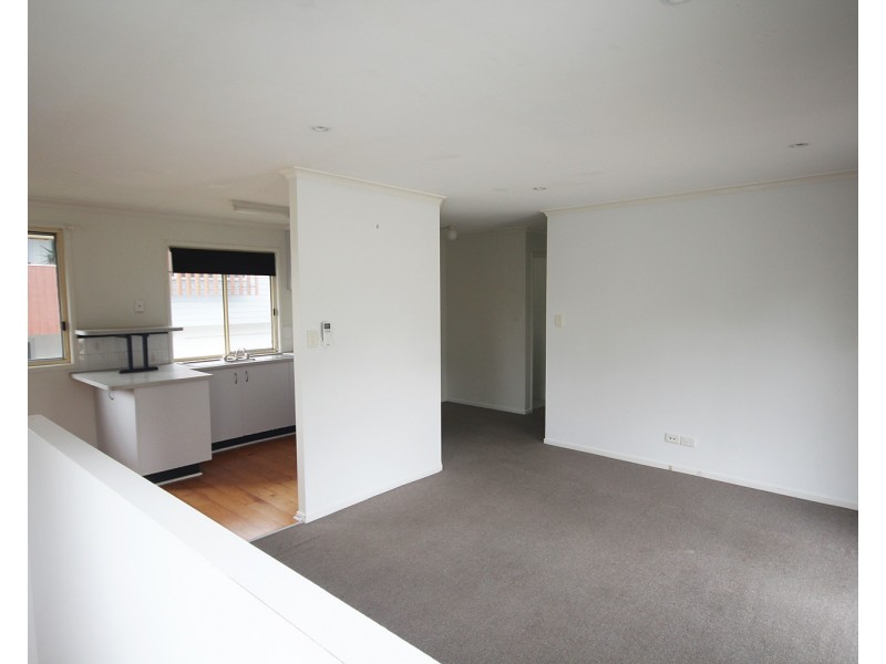 13 Kenewin Avenue, Maroochydore QLD 4558