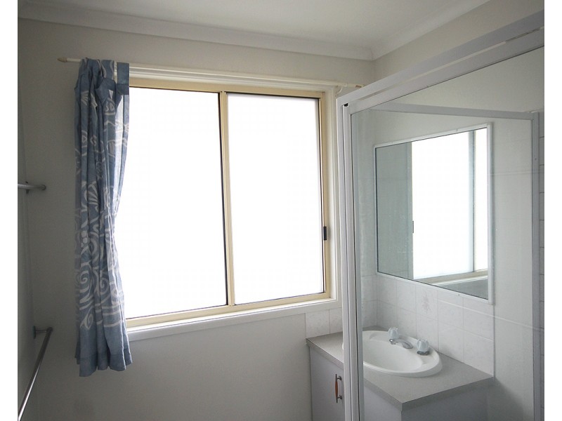 13 Kenewin Avenue, Maroochydore QLD 4558