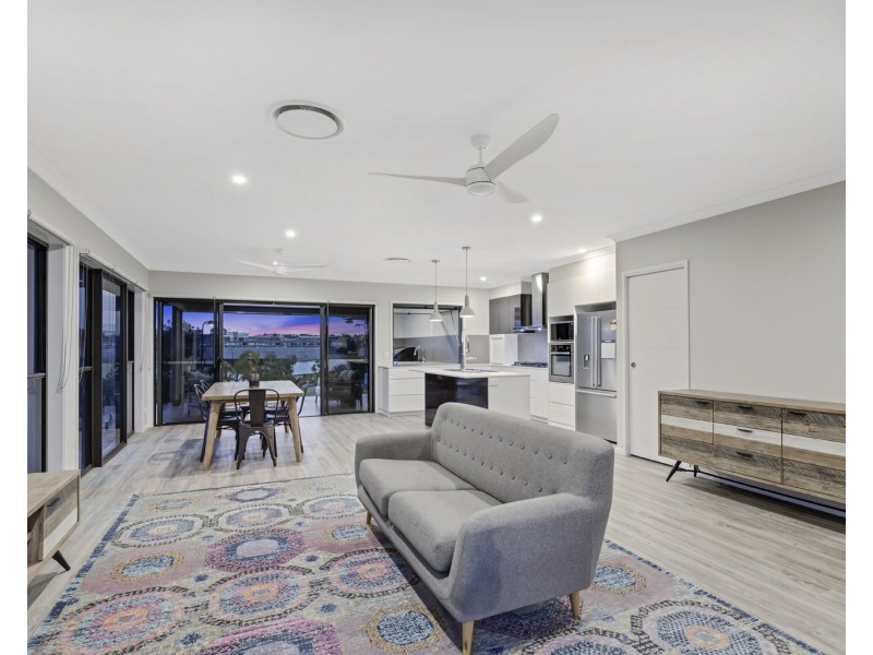 23 Tamborine Close, Mountain Creek QLD 4557