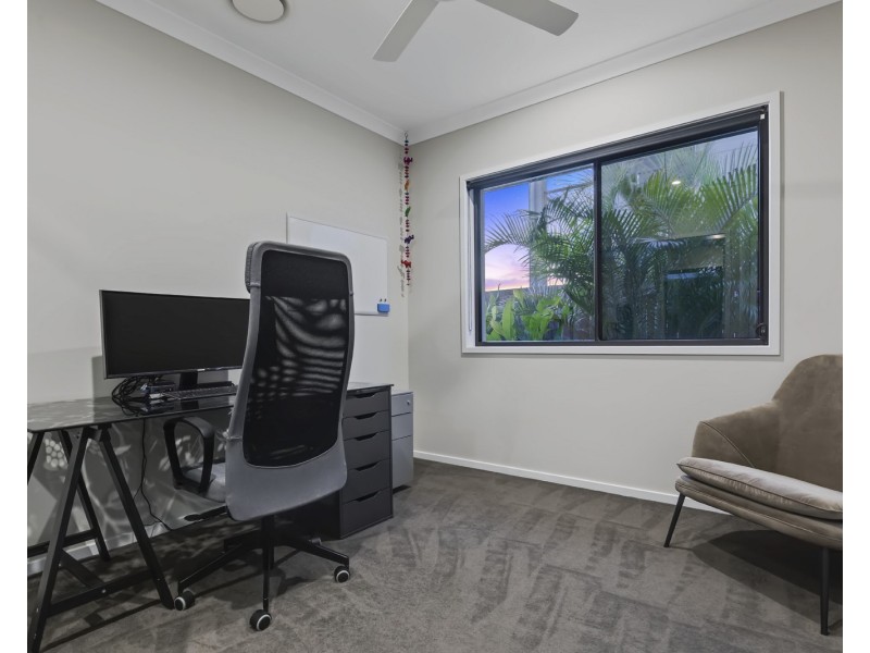 23 Tamborine Close, Mountain Creek QLD 4557