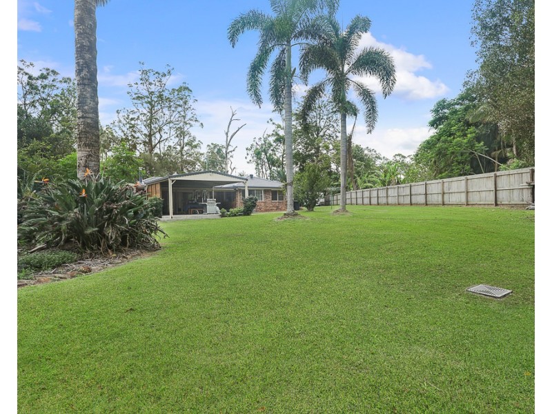 17 Anderson Road, Glass House Mountains QLD 4518
